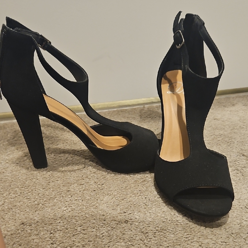 Elegant Black Women's Heels